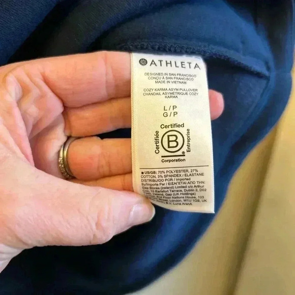 Athleta asymmetrical fleece lined cowl neck pullover sweatshirt size LP athletic - Picture 6 of 7